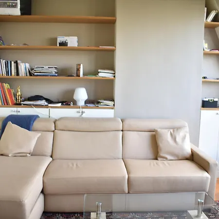 דירה Fully Renovated Bright With High View *